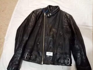 Moto kožená bunda, čiernej farby, č.2055