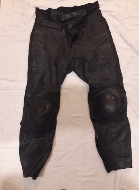 Moto kožené nohavice čierne, veľ. 52, č. 2011