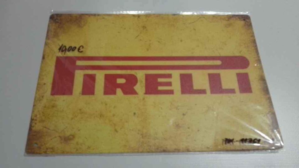 Retro plechová tabuľa Pirelli